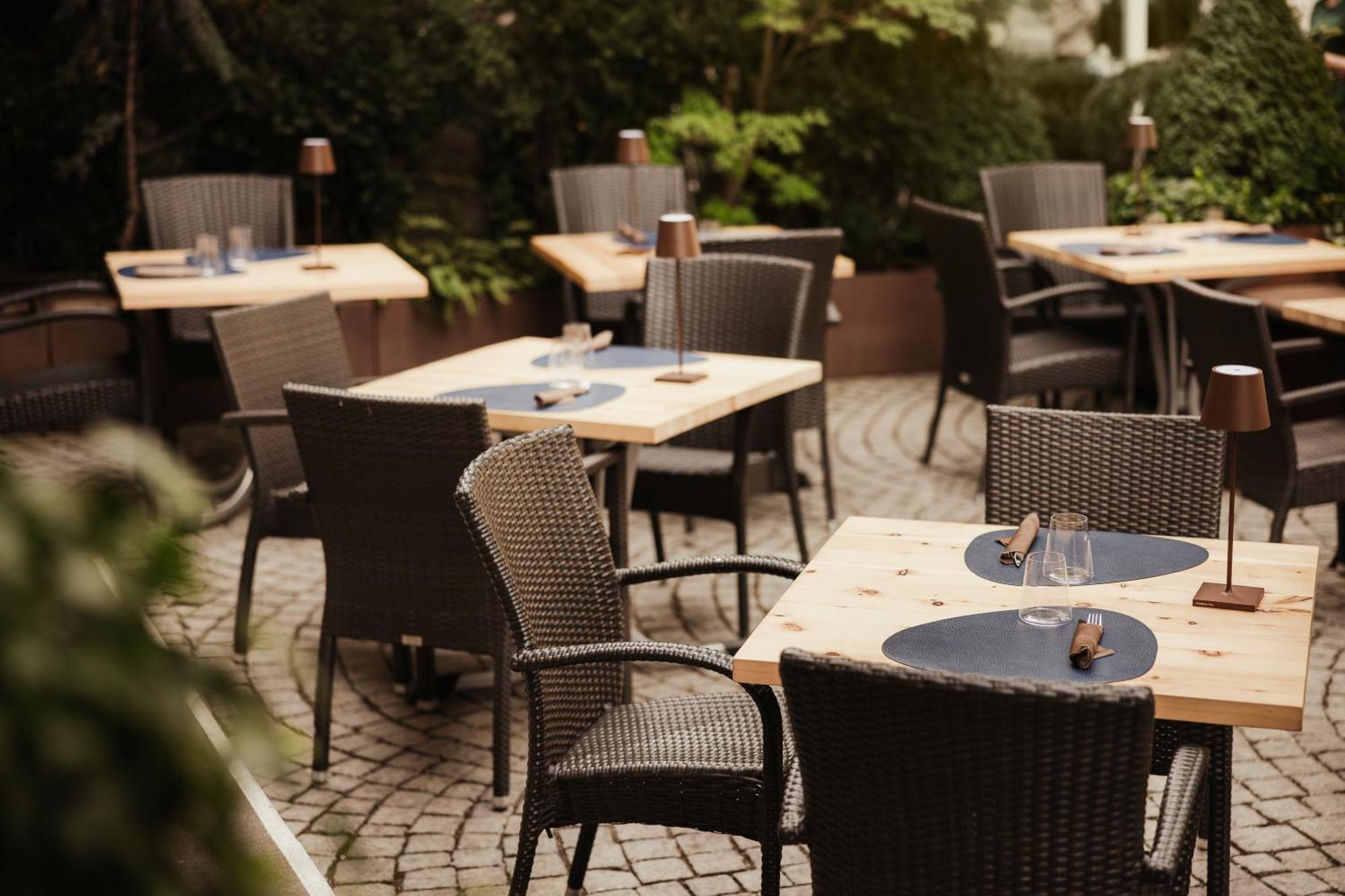 Corso Am Graben Hotell Bruneck Exteriör bild
