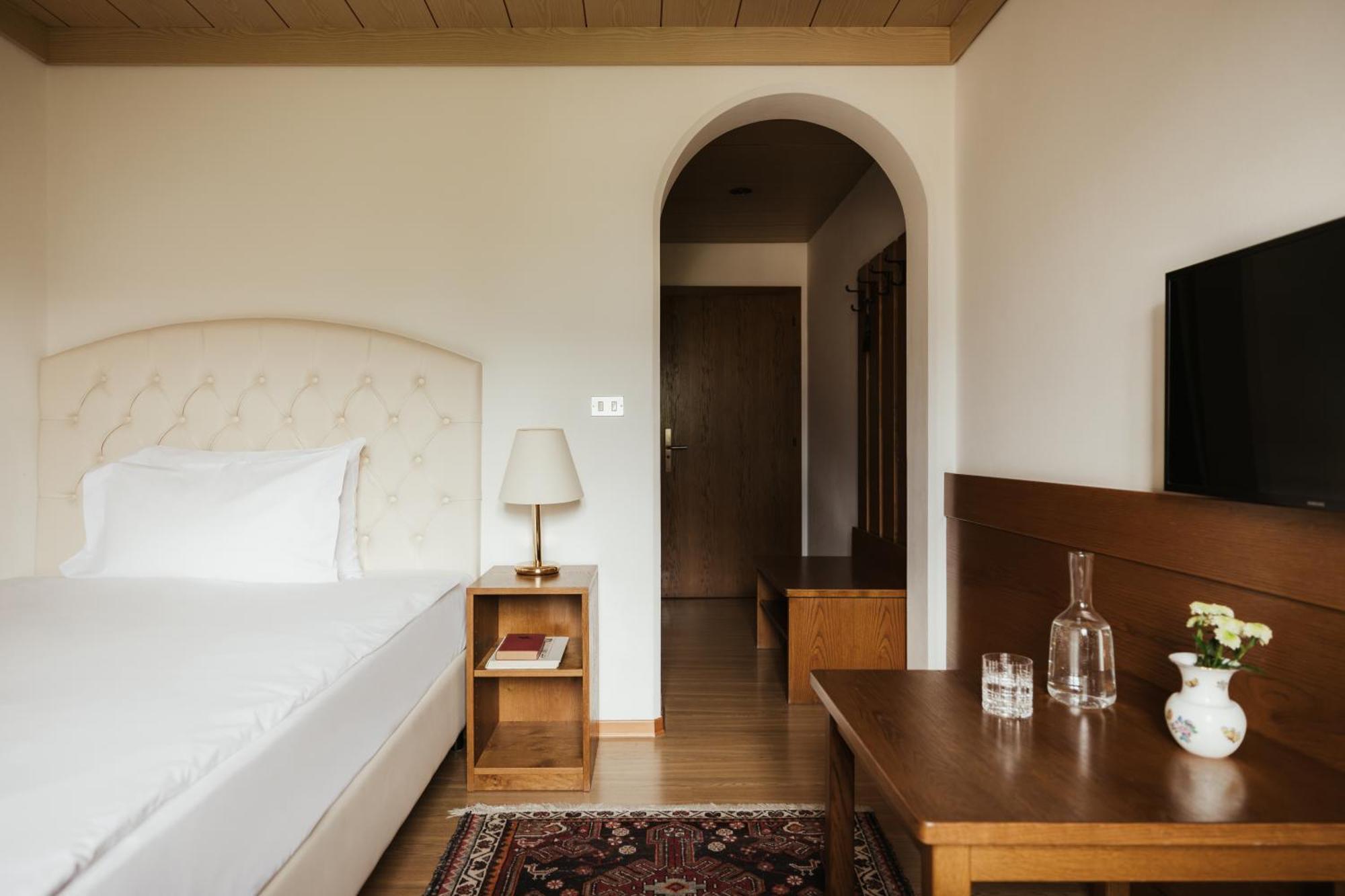 Corso Am Graben Hotell Bruneck Exteriör bild