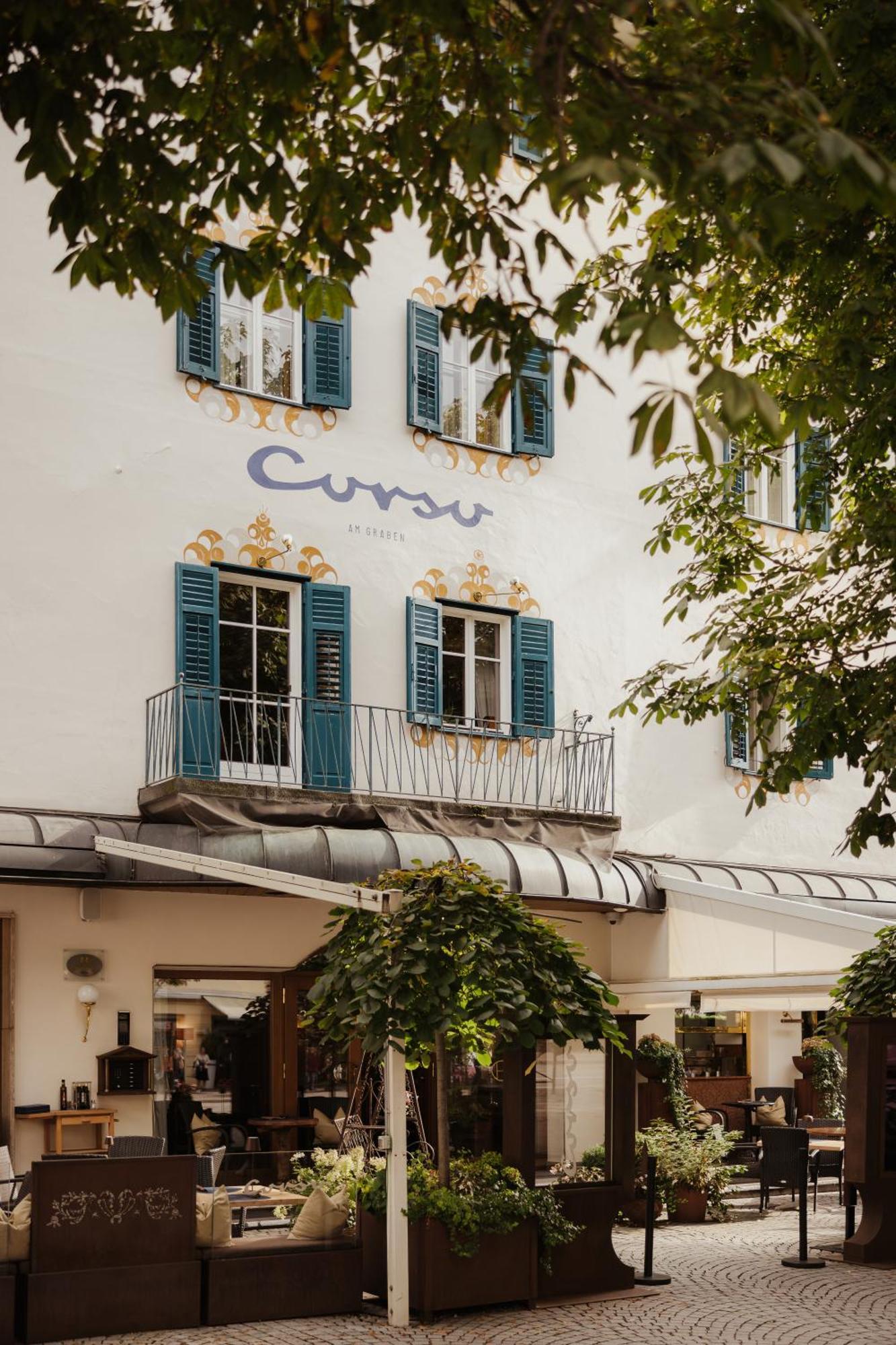 Corso Am Graben Hotell Bruneck Exteriör bild