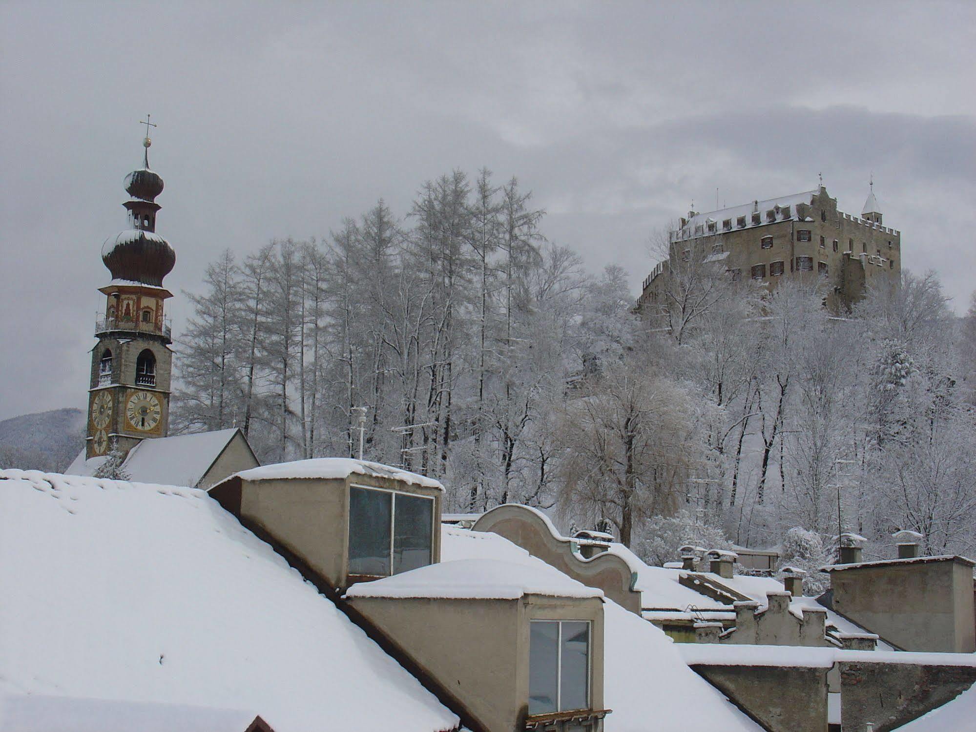 Corso Am Graben Hotell Bruneck Exteriör bild